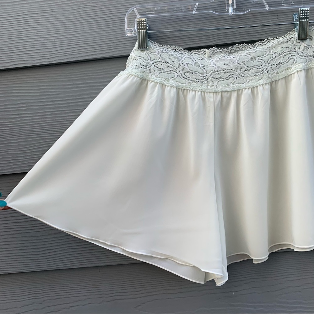Pierre Cardin camisole set with shorts size M - Picture 14 of 16